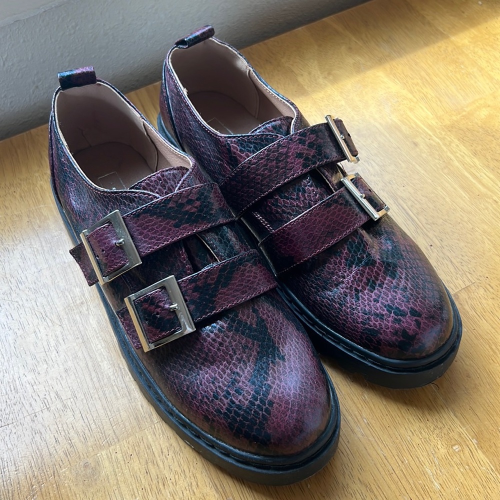 NEW Topshop Snakeskin Loafers with Silver Buckles